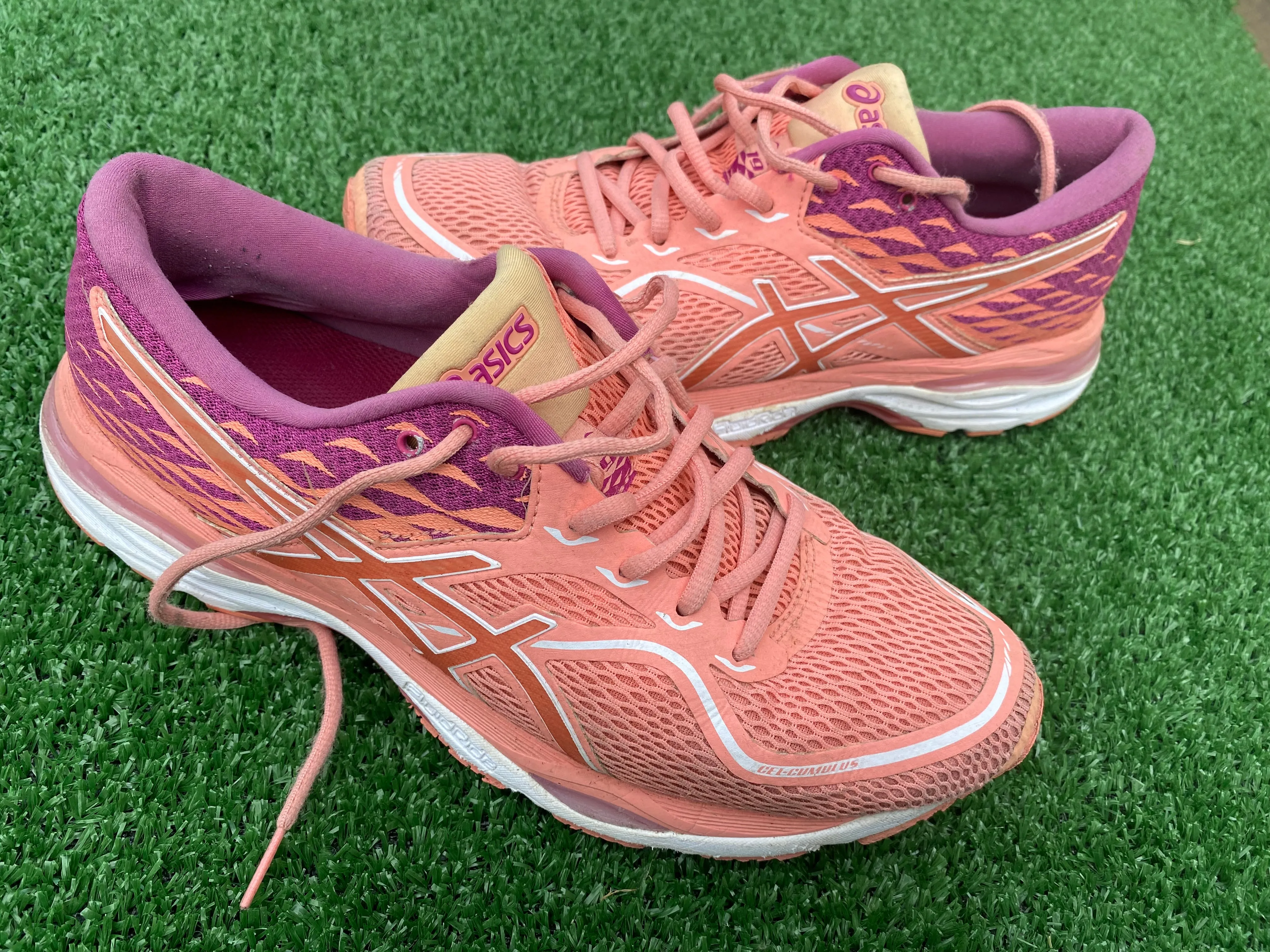 Asics Fluid Ride Pink Womans Size 9 EU Females 42.5 Trainers